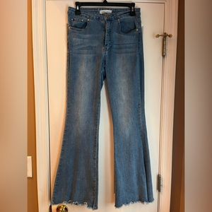 Almost Famous Women’s Lace Up Jeans Size 5
